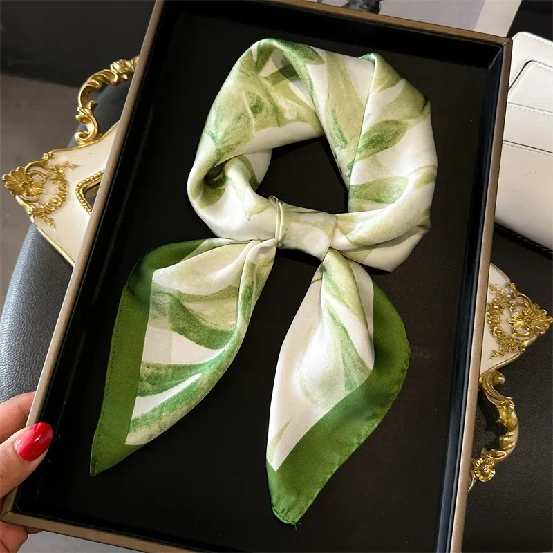 Silk Neck Scarf - Çiçek Ipek Taklit Eşarp Bayan Atkısı