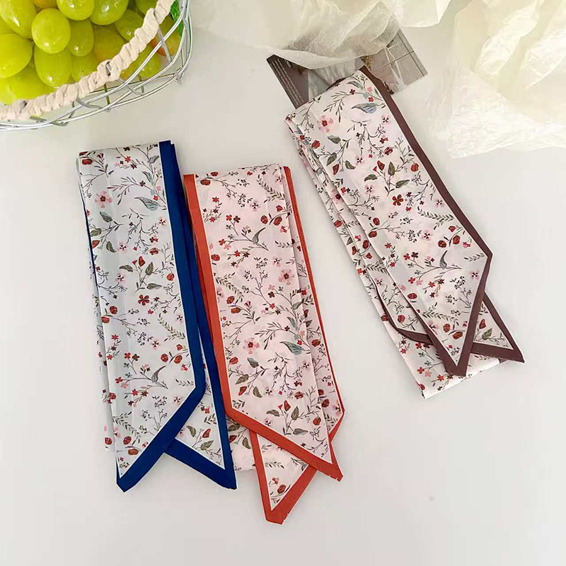 2026 Yeni Gelen Kadınlar Vinta - Silk Neck Scarf incelemesi ve fiyatı