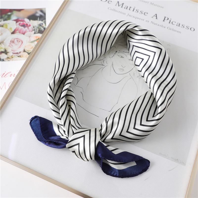 Lüks Şerit Ipek Kare Eşarp Kad - Silk Tie Striped incelemesi ve fiyatı